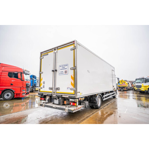 2013 رينو MIDLUM 220.16-45846248