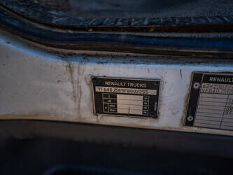 2015-renault-midlum-220-45846285