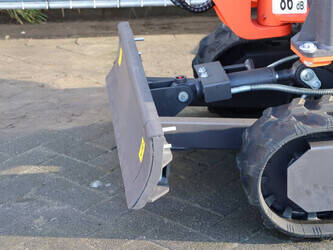 2025-kubota-u105-p-45846371