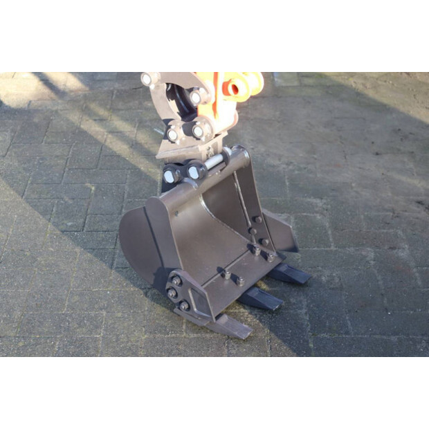 2025 KUBOTA U105-P-45846376