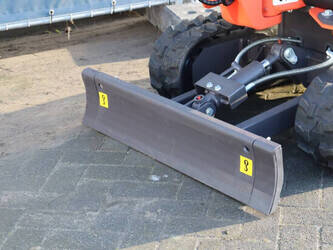 2025-kubota-u105-p-45846405