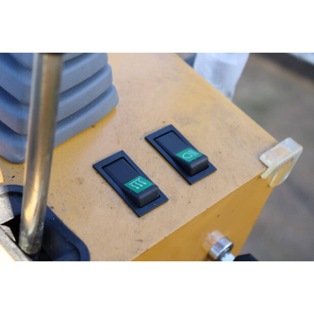 2023 كارتر CT10-45846510