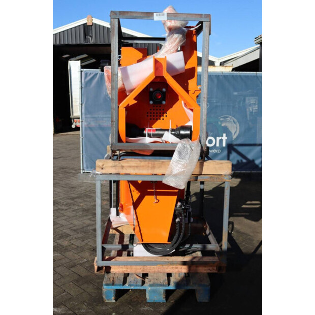 2025 Agri Implement W.FC/100-45846546