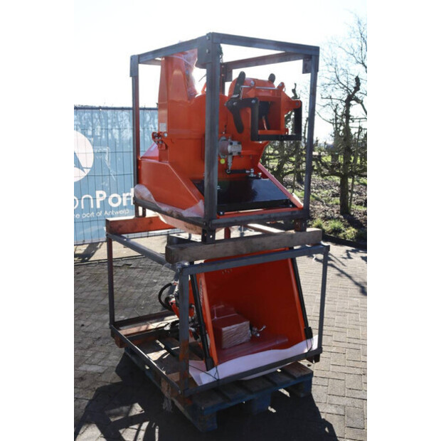 2025 Agri Implement W.FC/100-45846548