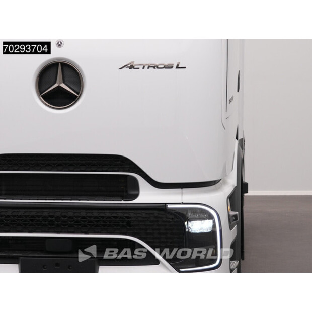 2025 Mercedes-Benz Actros 1848-45846569