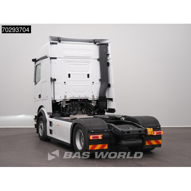 2025 Mercedes-Benz Actros 1848-45846575