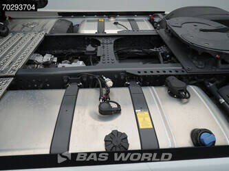 2025-mercedes-benz-actros-1848-1424774-45846601