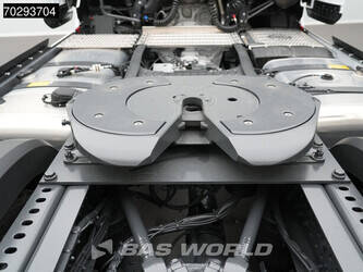 2025-mercedes-benz-actros-1848-1424774-45846603