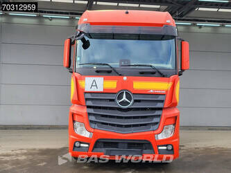 2016-mercedes-benz-actros-1843-1429504-45846637