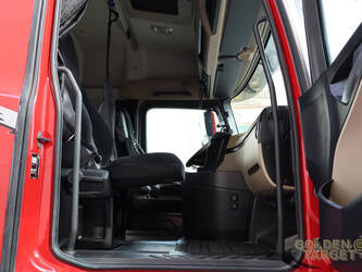 2016-mercedes-benz-actros-2548-1429656-45851315