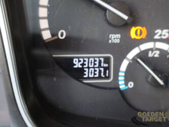 2016-mercedes-benz-actros-2548-1429656-45851318