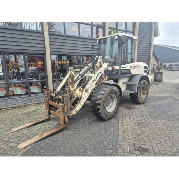 2007 تيريكس-45851831