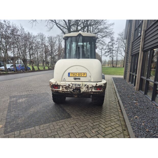 2007 تيريكس-45851833