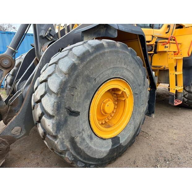 2020 فولفو L150H-45854564