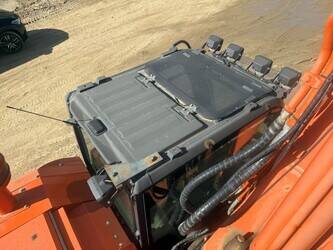 2014-hitachi-zx225usrlc-5b-1429664-45854681