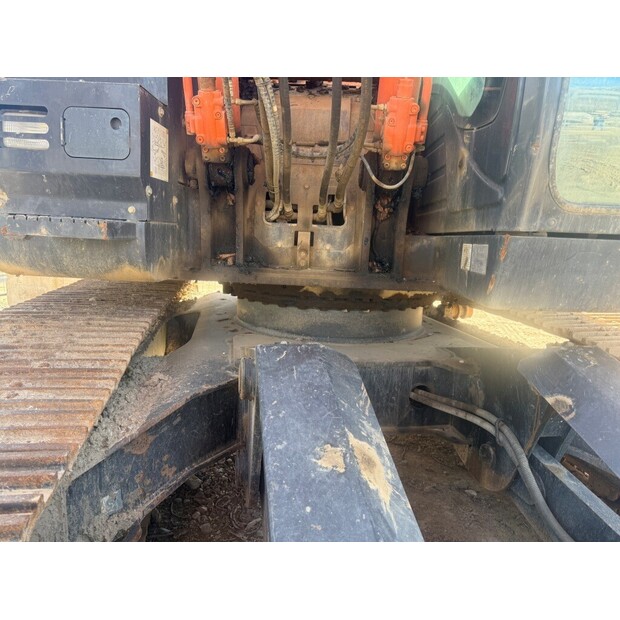 2014 Hitachi ZX225USRLC-5B-45854685