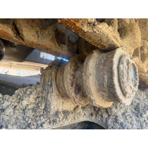 2014 Hitachi ZX225USRLC-5B-45854687