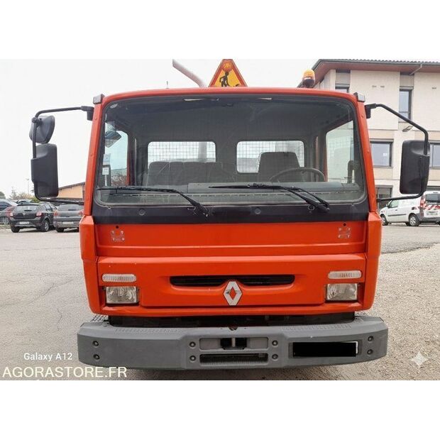 1996 Renault M150-45860988