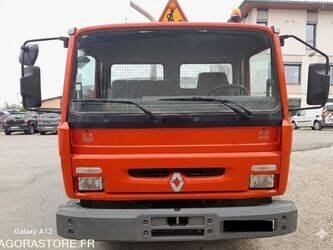 صورة ل شاحنات قلابة 1996 رينو M150