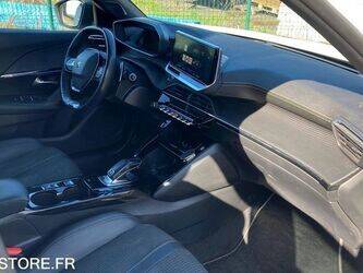 2020-peugeot-2008-1429685-45861018