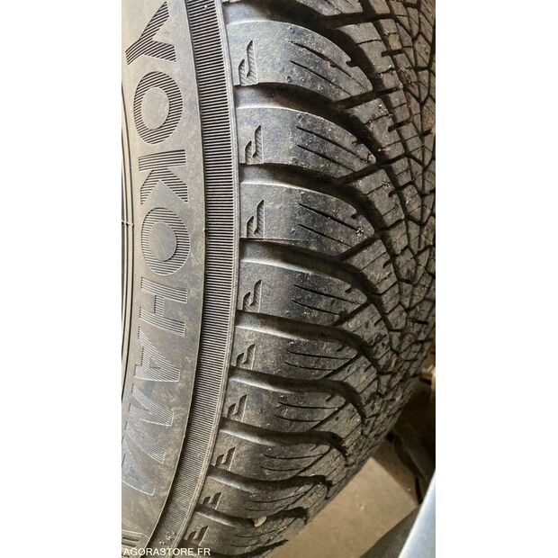 2020 بيجو 2008-45861040