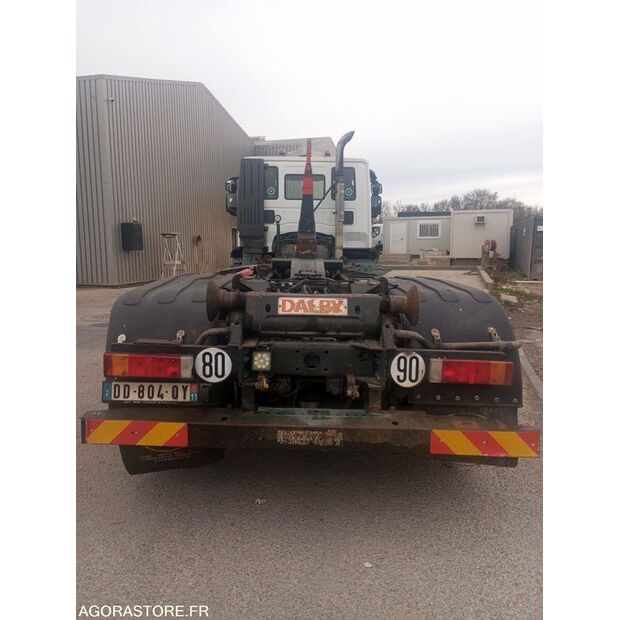 2014 Iveco 260SY33-45861119