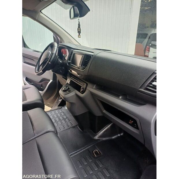 2017 Peugeot Expert-45861304