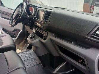 2017-peugeot-expert-1429319-45861304