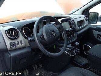 2015-renault-trafic-1429341-45861387