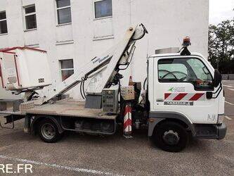 2002-nissan-cabstar-1429395-45861537