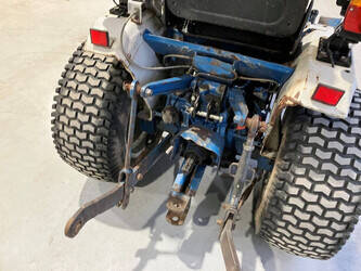 ford-1220-1429710-45861834