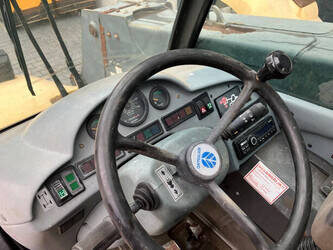 2003-new-holland-lm410-1429716-45861960