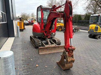 2017-jcb-8025-1429719-45861998