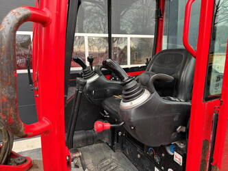 2017-jcb-8025-1429719-45862004