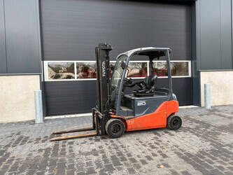 Image de ENGINS DE LEVAGE 2017 Toyota 8FBM20T