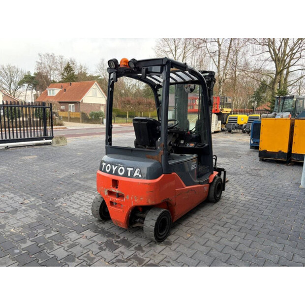 2017 Toyota 8FBM20T-45862024