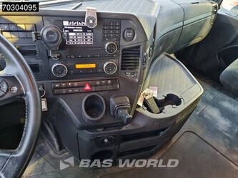 2016-mercedes-benz-arocs-3351-45862042