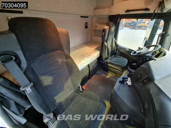 2016-mercedes-benz-arocs-3351-45862043