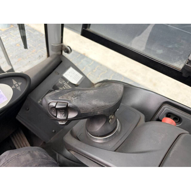 2017 Still RX20-20-45862075