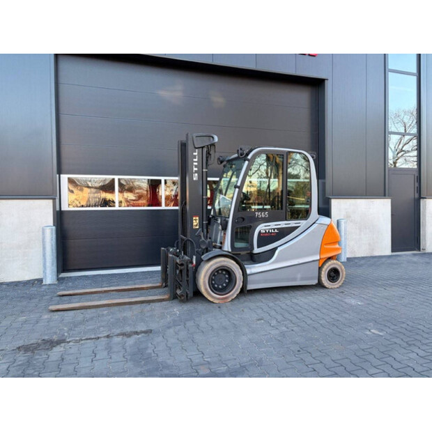 2018 Still RX 60-40-45862077