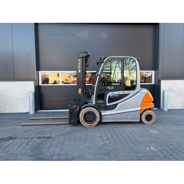 2018 Still RX 60-40-45862078