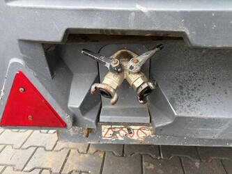 2009-atlas-copco-xas67dd-1429732-45862220