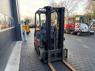 2005-toyota-7fbmf25-1429737-45862300