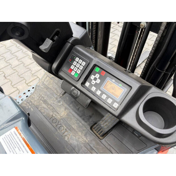 2017 Toyota 8FBE16-45862349