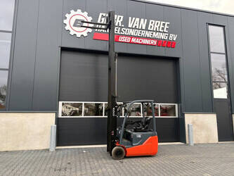 2017-toyota-8fbe16-45862354