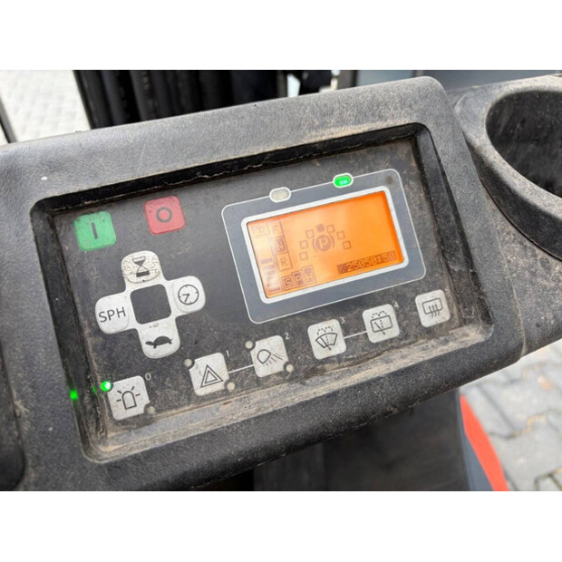 2017 Toyota 8FBM16T-45862366