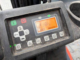 2017-toyota-8fbm16t-1429741-45862366