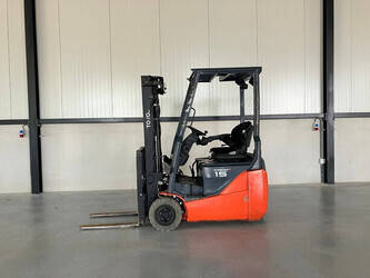 2020-toyota-8fbe15t-1429743-45862376