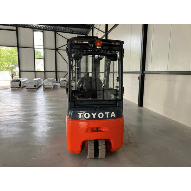 2020 Toyota 8FBEK16T-45862392