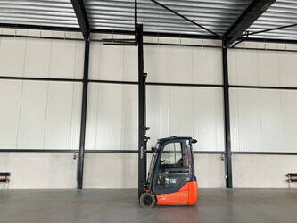 2020-toyota-8fbek16t-1429744-45862401